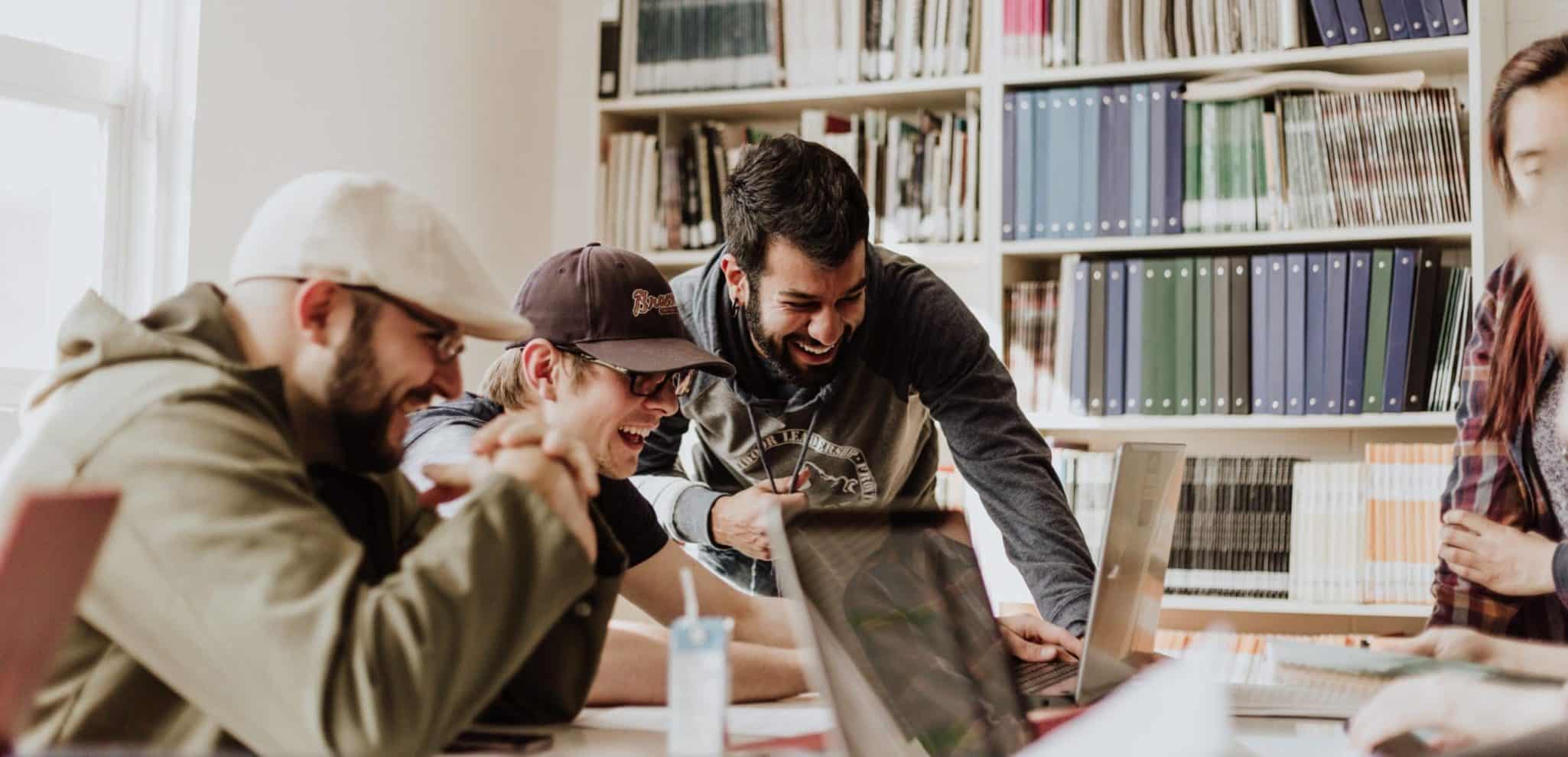 6 Reasons why you should create a forum app