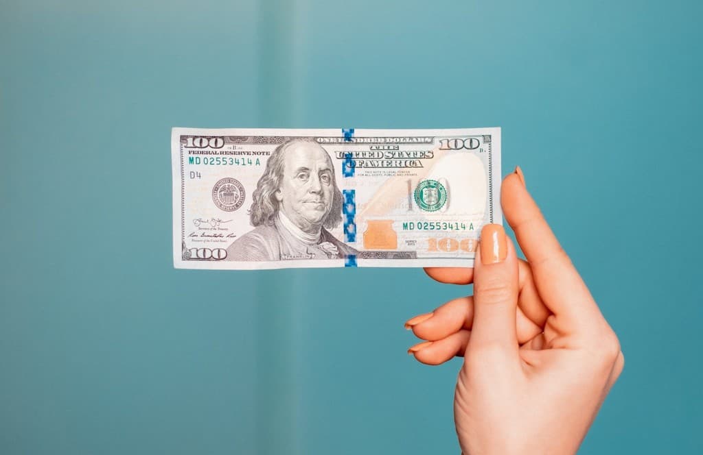 16 Effective Ways To Monetize Your Facebook Group